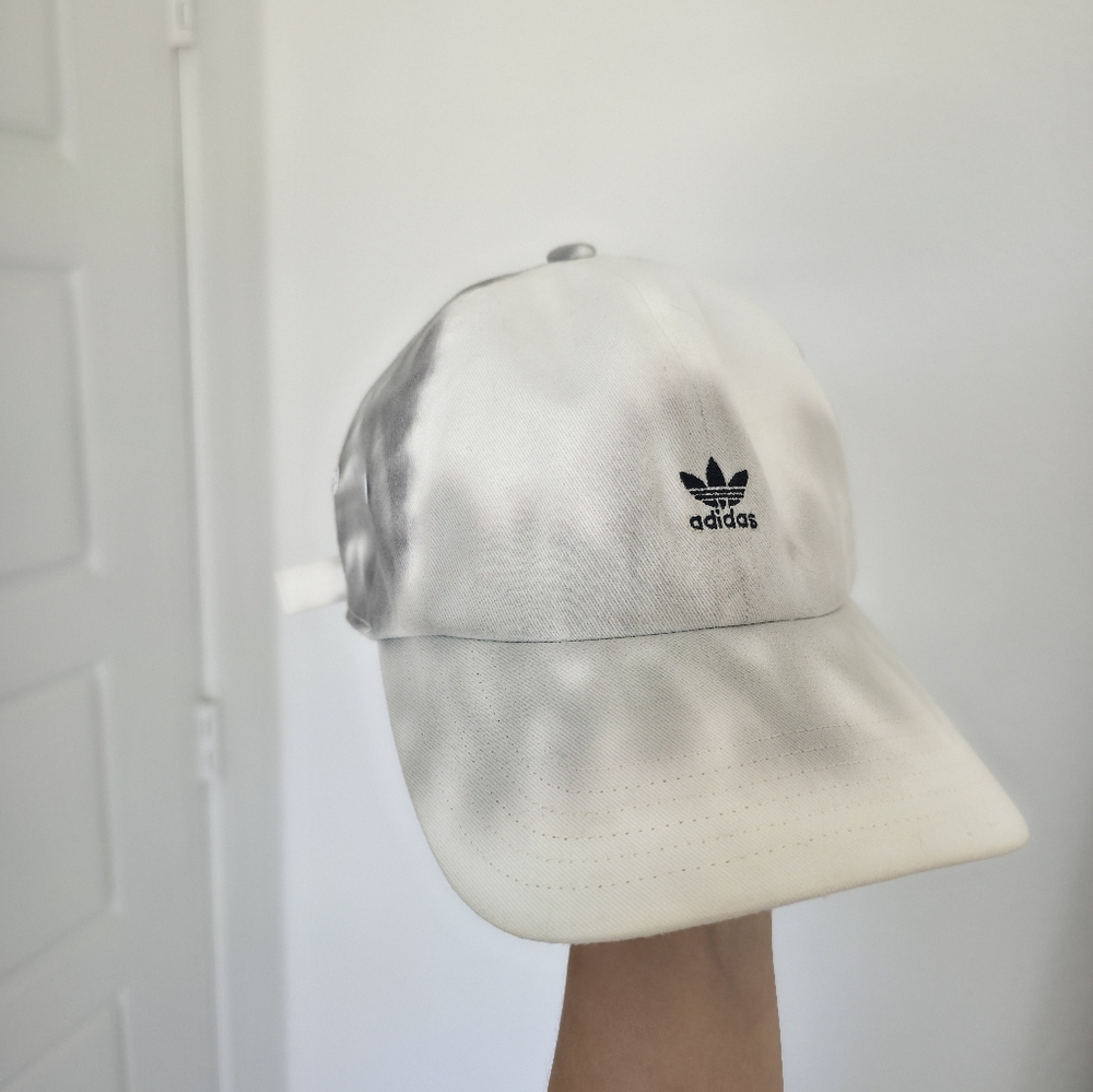 Adidas Originals Women's Relaxed Color Wash Strapback Hat - Picture 3 of 4
